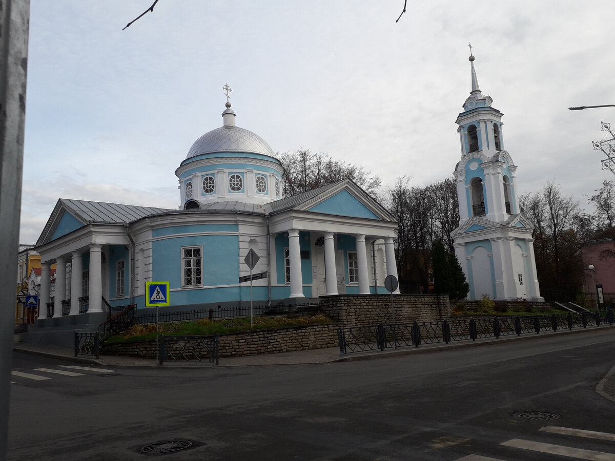 Псков: Церковь Успения Пресвятой Богородицы с Полонища | Интересные факты  от МСИ | Дзен