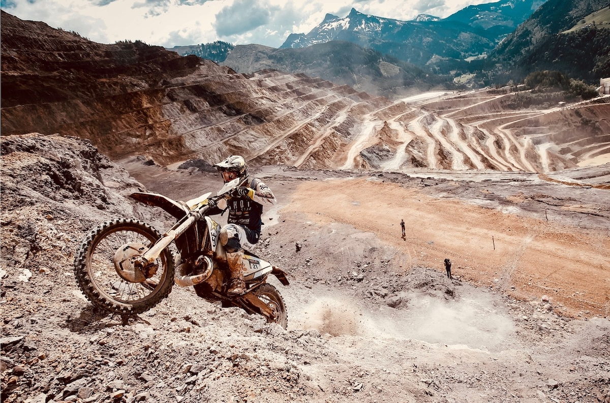 Вот это действительно игра "царь горы" по-взрослому