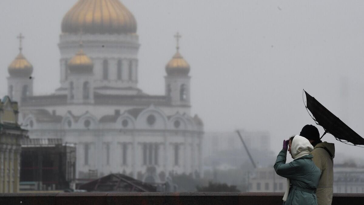    Дождь в Москве© РИА Новости / Кирилл Каллиников