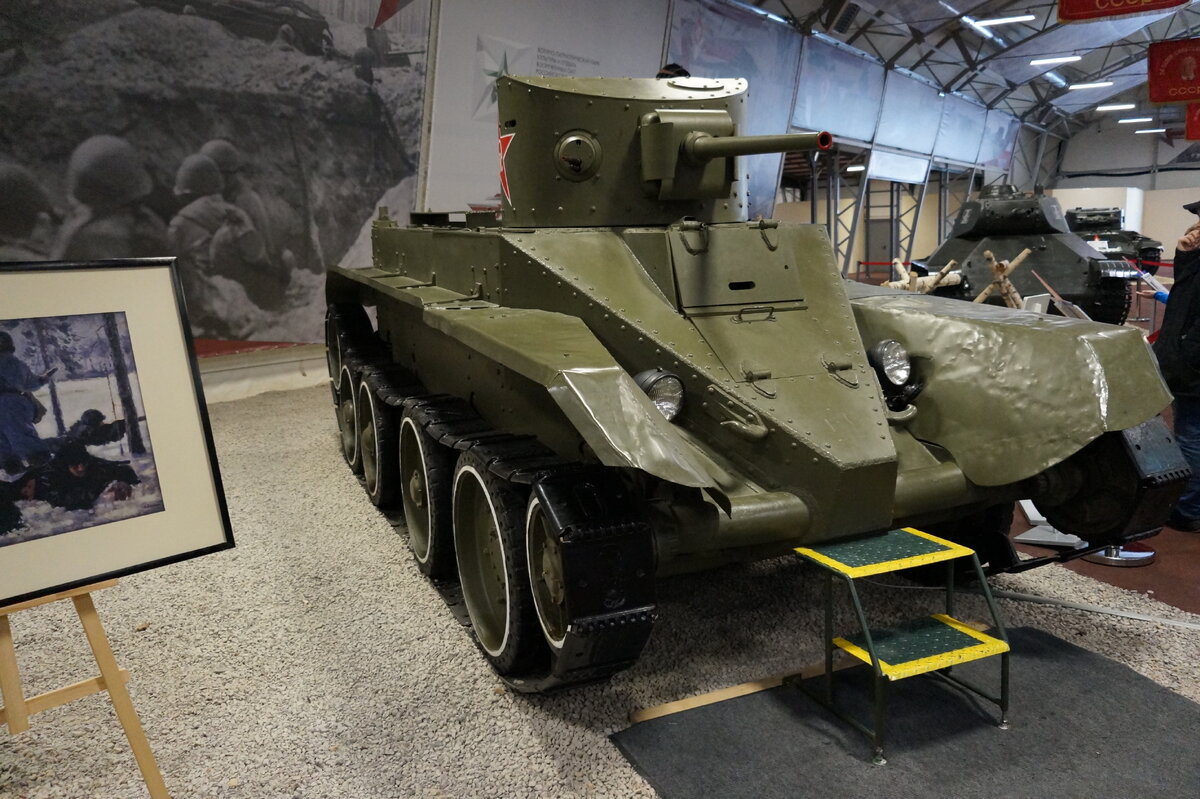 Танк БТ-2. БТ-1 танк. Колесно-гусеничный танк БТ-2. Легкие танки БТ-2. Легкий танк бт 2
