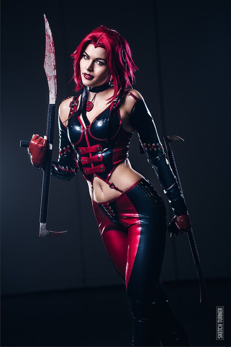 Блуд рейн. Рейн из BLOODRAYNE. Рейн персонаж BLOODRAYNE. Аня ICHIOS Эрлстрейм BLOODRAYNE. Anya ICHIOS BLOODRAYNE.