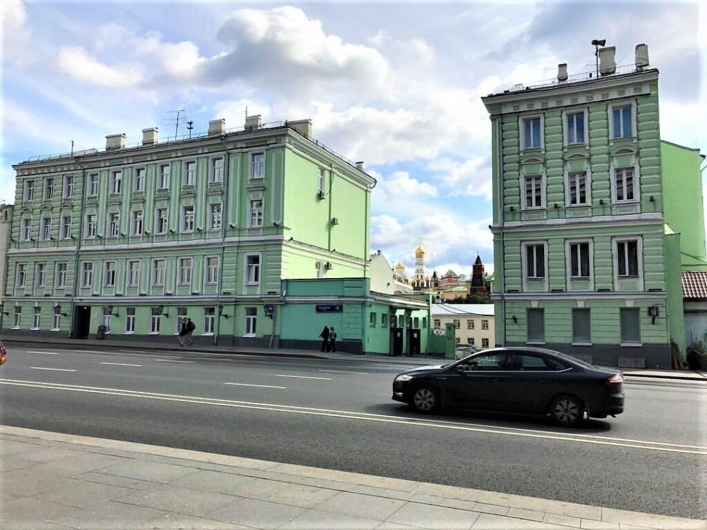 Прогулка по Москве. Самый длинный дом в Москве | МЫ | Дзен