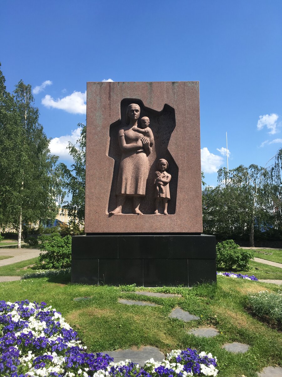 Памятник на братской могиле