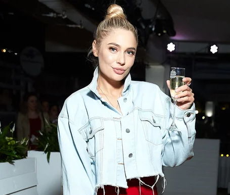 36 летняя Наталья Рудова