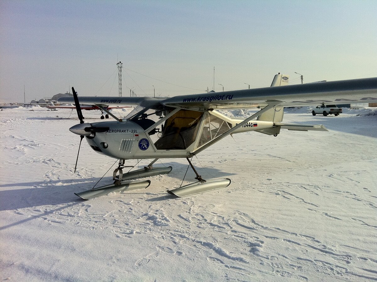 Мой первый самолёт и моя первая корочка: свидетельство пилота СВС.