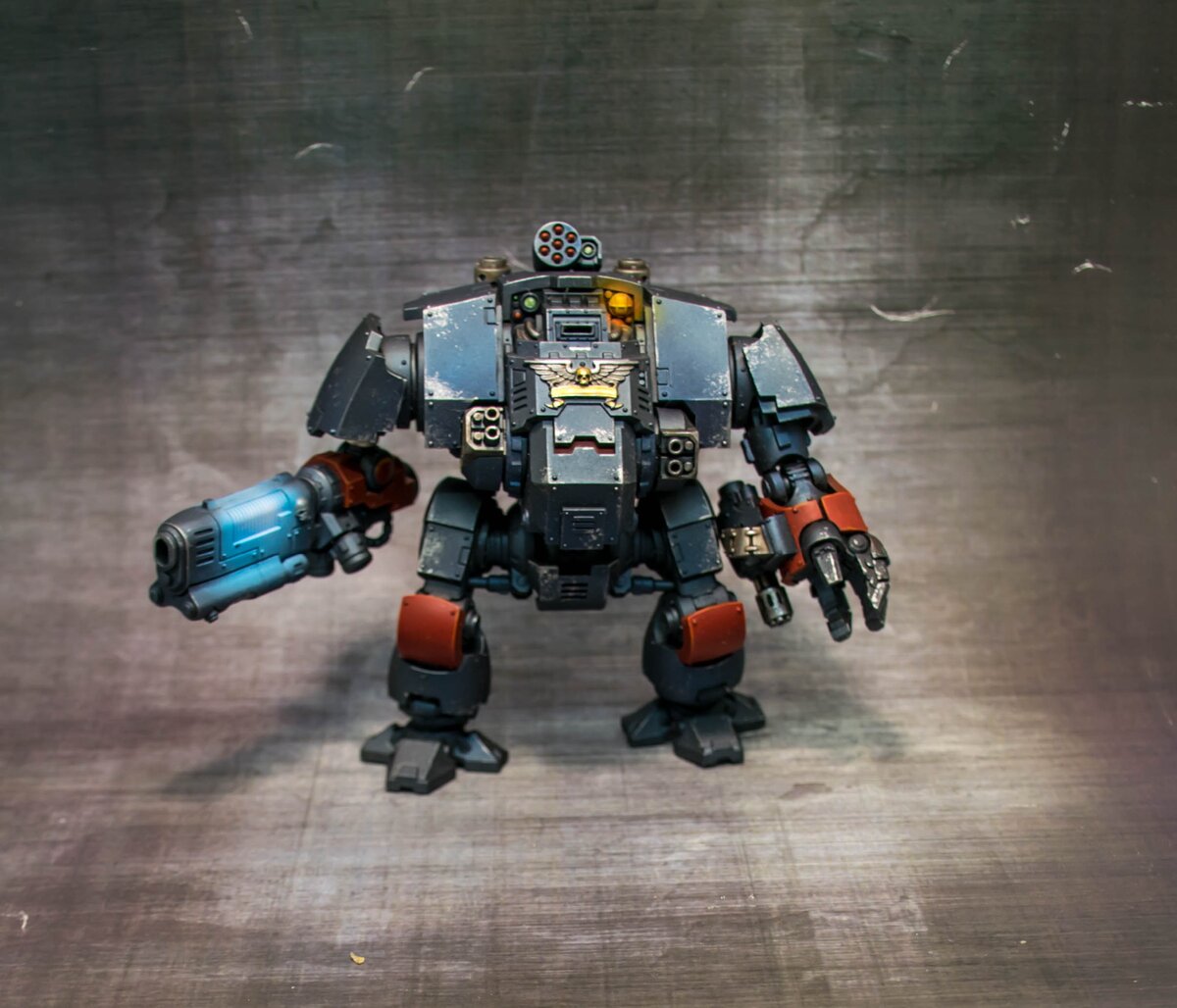 Primaris Redemptor Dreadnought.  Просто бомбический покрас!