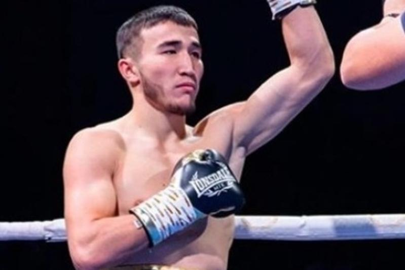 фото взято с источника https://lenta.inform.kz/ru/nepobezhdennyy-bokser-seytzhanov-oderzhal-shestuyu-pobedu-v-kar-ere_a3745595