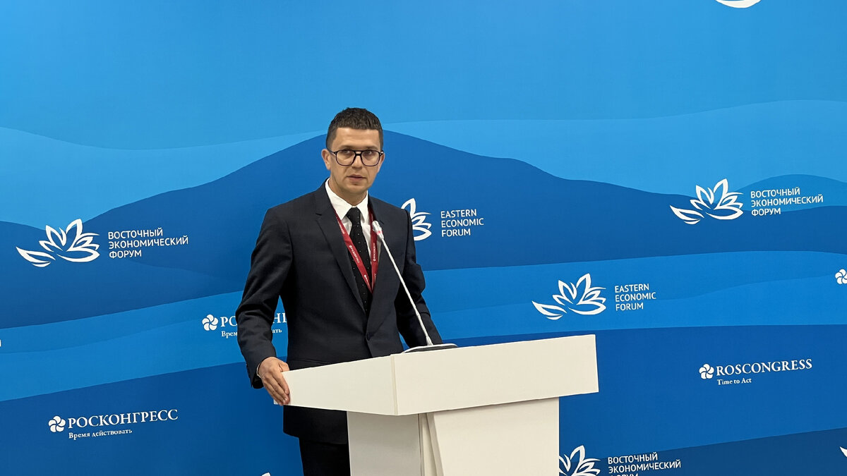 Глава вэф. Вэф 2024 даты. Губернаторы цифровизация обратная связь. Вэф 2019 владивосток. Наталья стапран минэкономразвития.