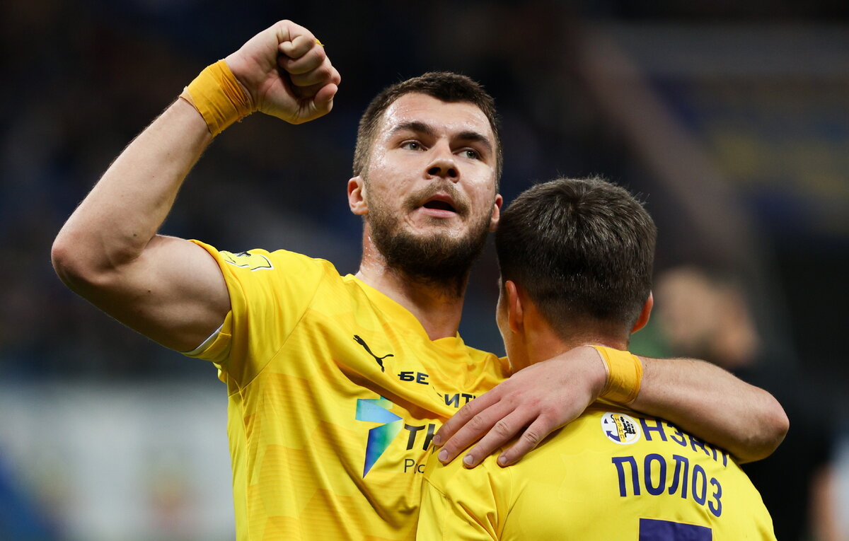    Нападающий сборной России Николай Комличенко  Эрик Романенко/ТАСС