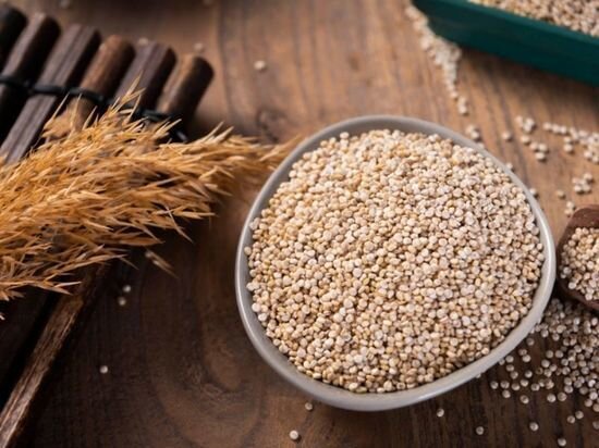     Из крупы киноа можно варить сладкие каши.