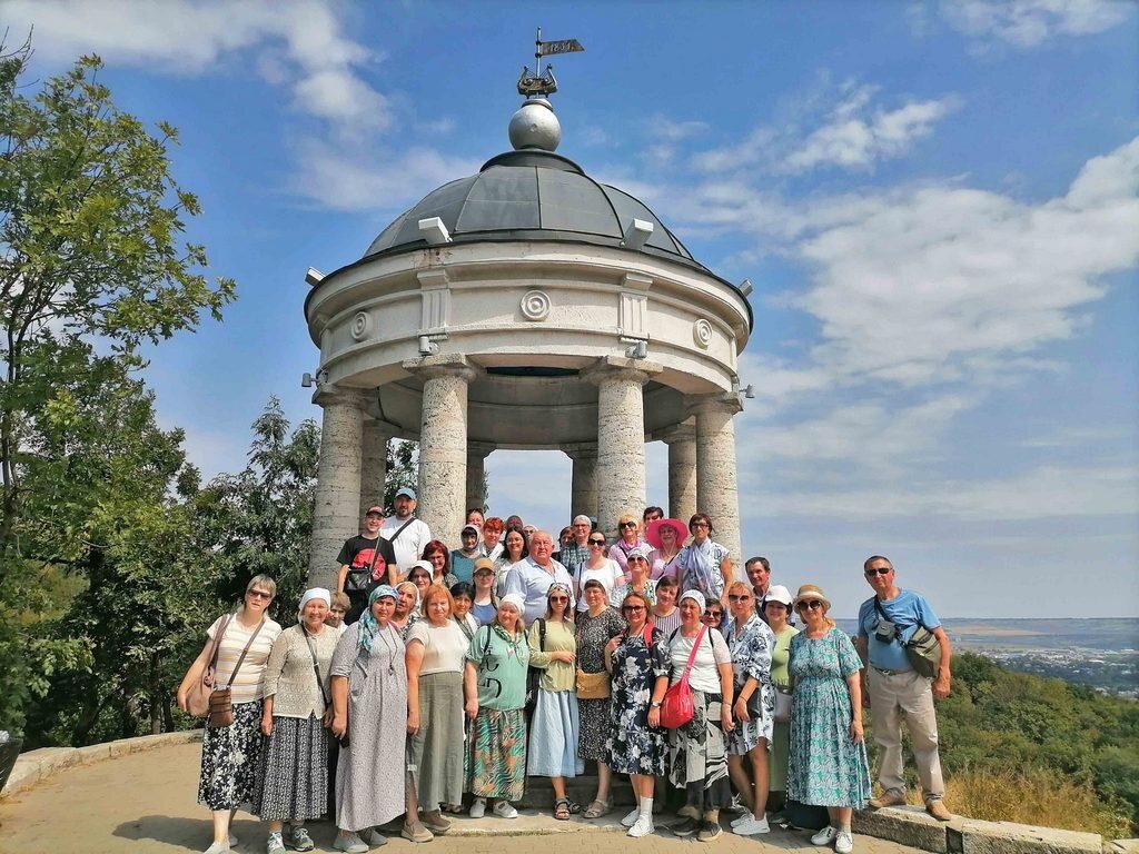 Посещение святых мест. Святые места Кавказа. Спас паломники по святым местам Кавказа.