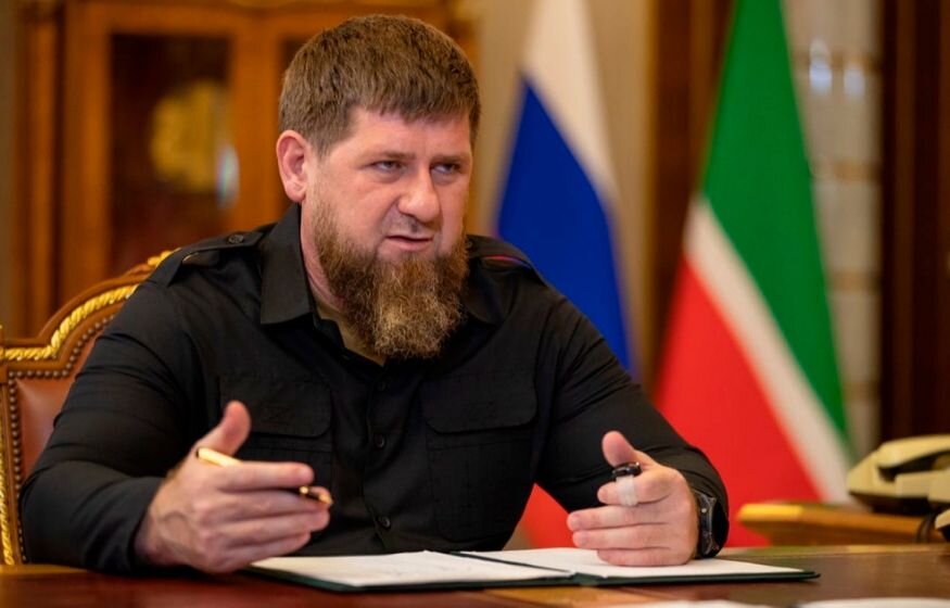    Глава Чечни Кадыров потребовал изменить учебник Мединского по истории