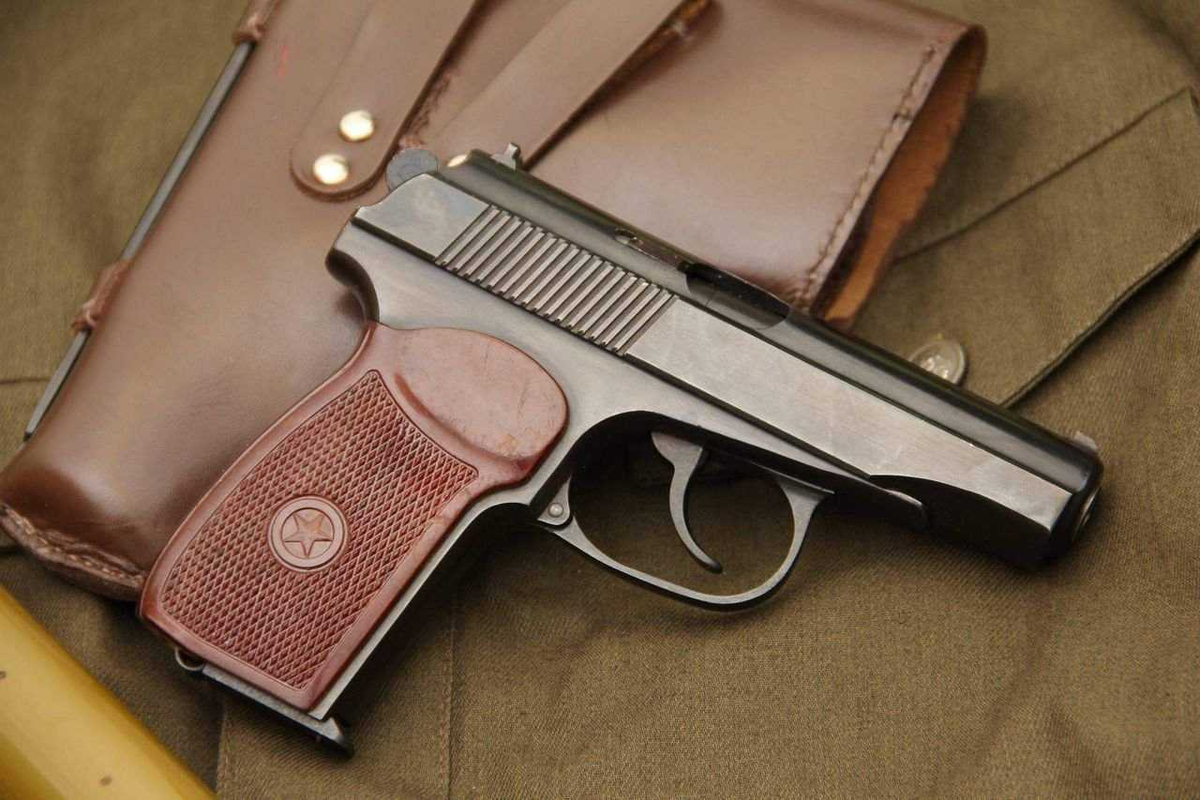 Макет пистолет Макарова ПМ (Россия, 1951 г.) DE-1112 (D7/1112) купить в Москве, 