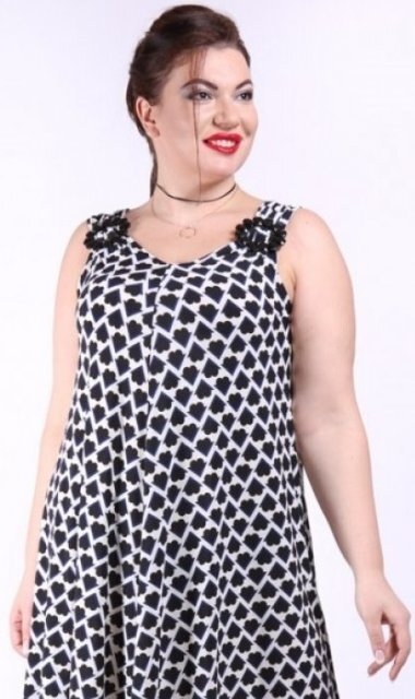 Сарафан с черно-белым принтом