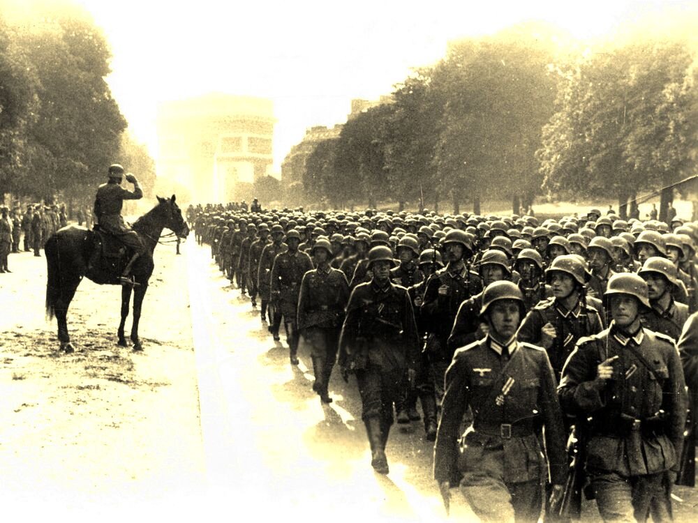 Париж 1940