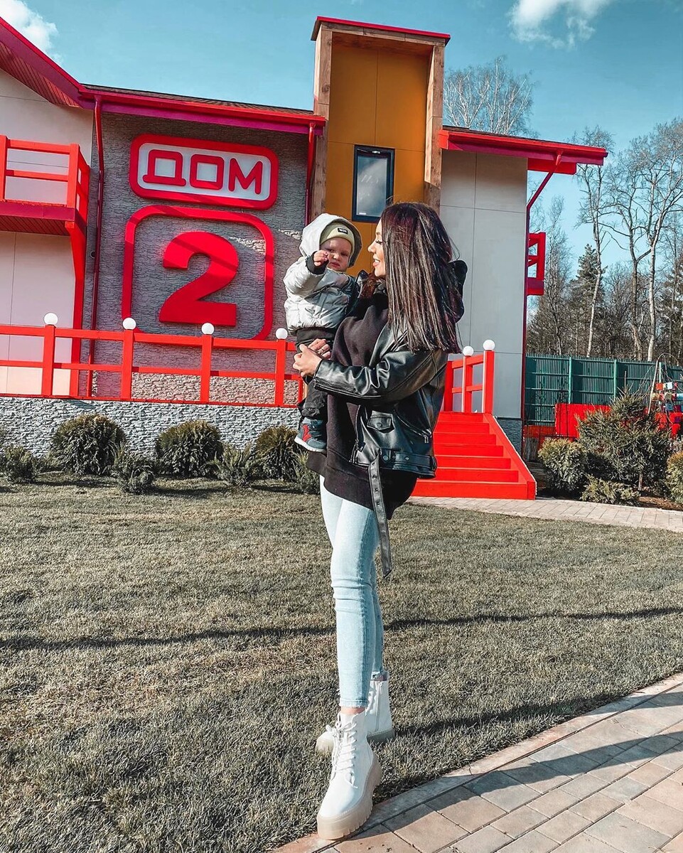 alenatoffi_official 
