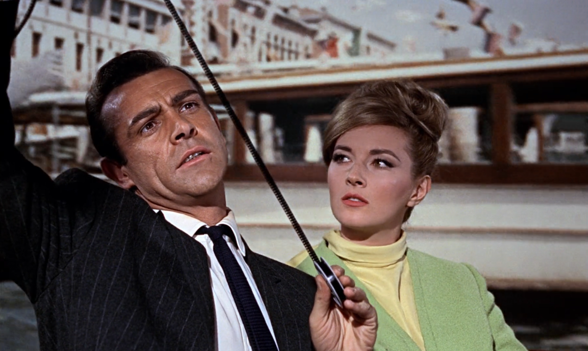Кадр из фильма "Из России с любовью", 1963 - серия кино про Джеймса Бонда