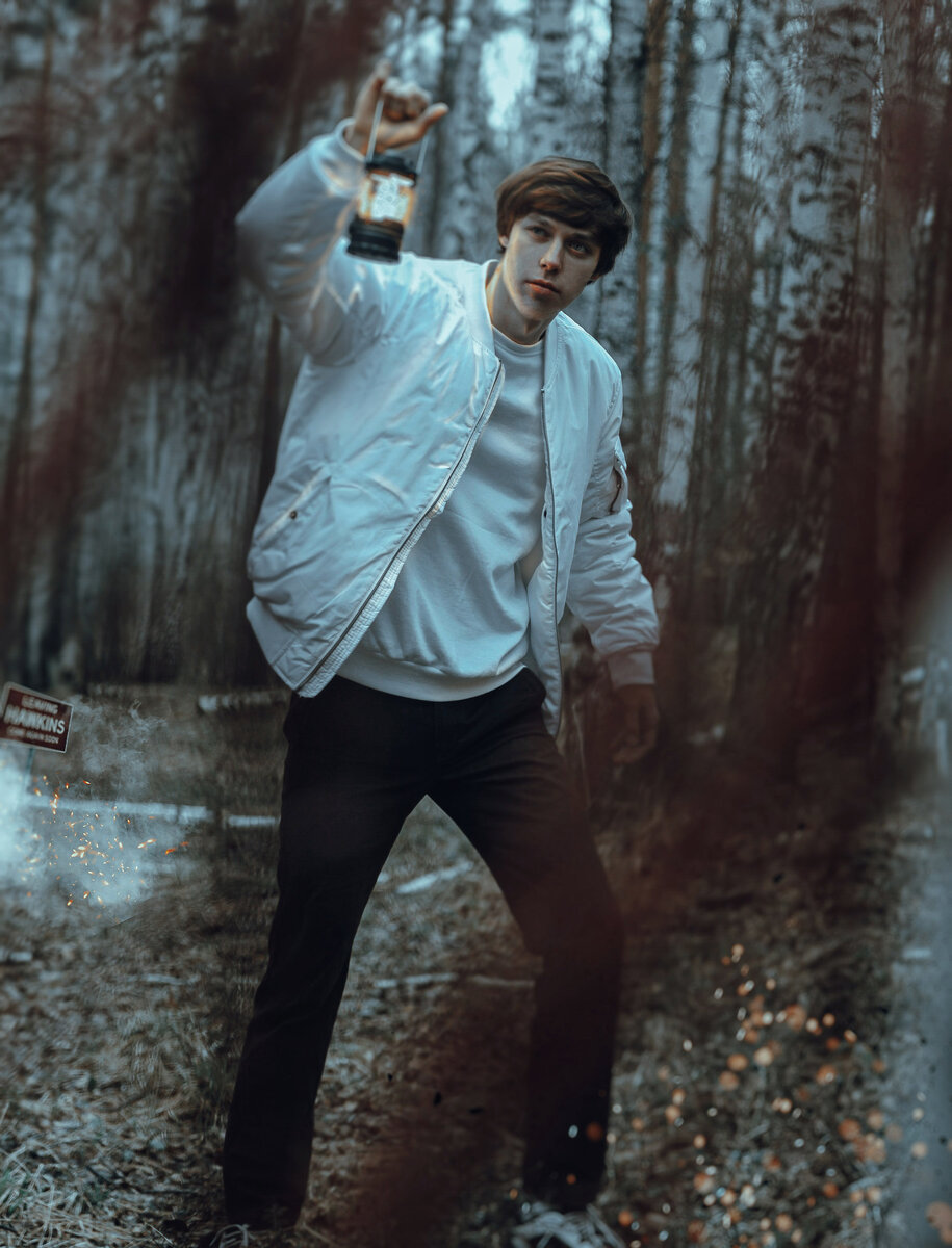 Это каждый первокурсник, пытающийся найти что-то дельное среди образовательного мусора.