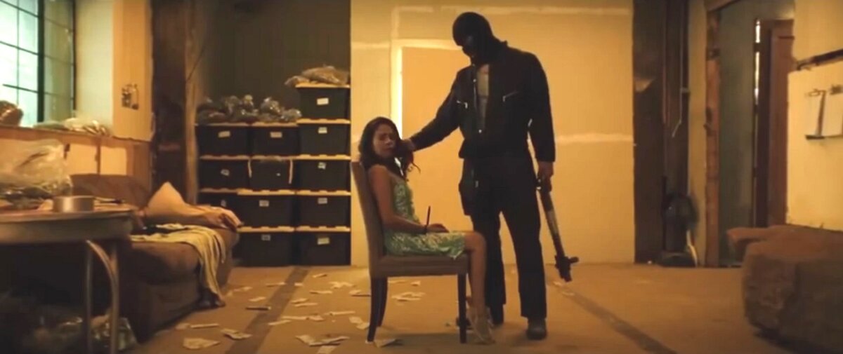 Выращиваешь прикольную флору - будь готова к визиту неприкольной "фауны", что тоже её любит.