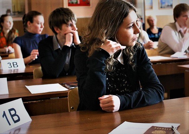 Для меня ЕГЭ был настолько большим стрессом, что накануне экзамена по биологии я была практически уверена, что напишу не больше, чем на 10 баллов, и практически не спала