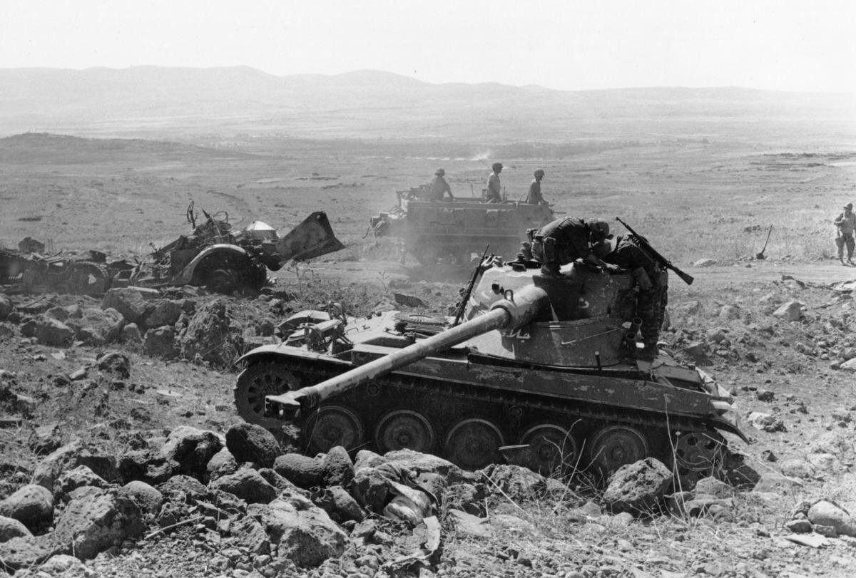 На Голанских высотах во время Шестидневной войны. Источник: ibtimes.com
