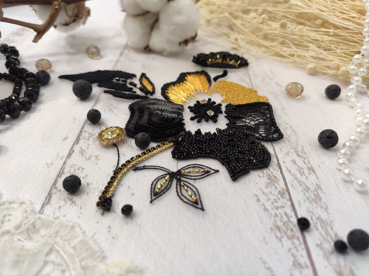 Работа ученицы школы SilkFlora