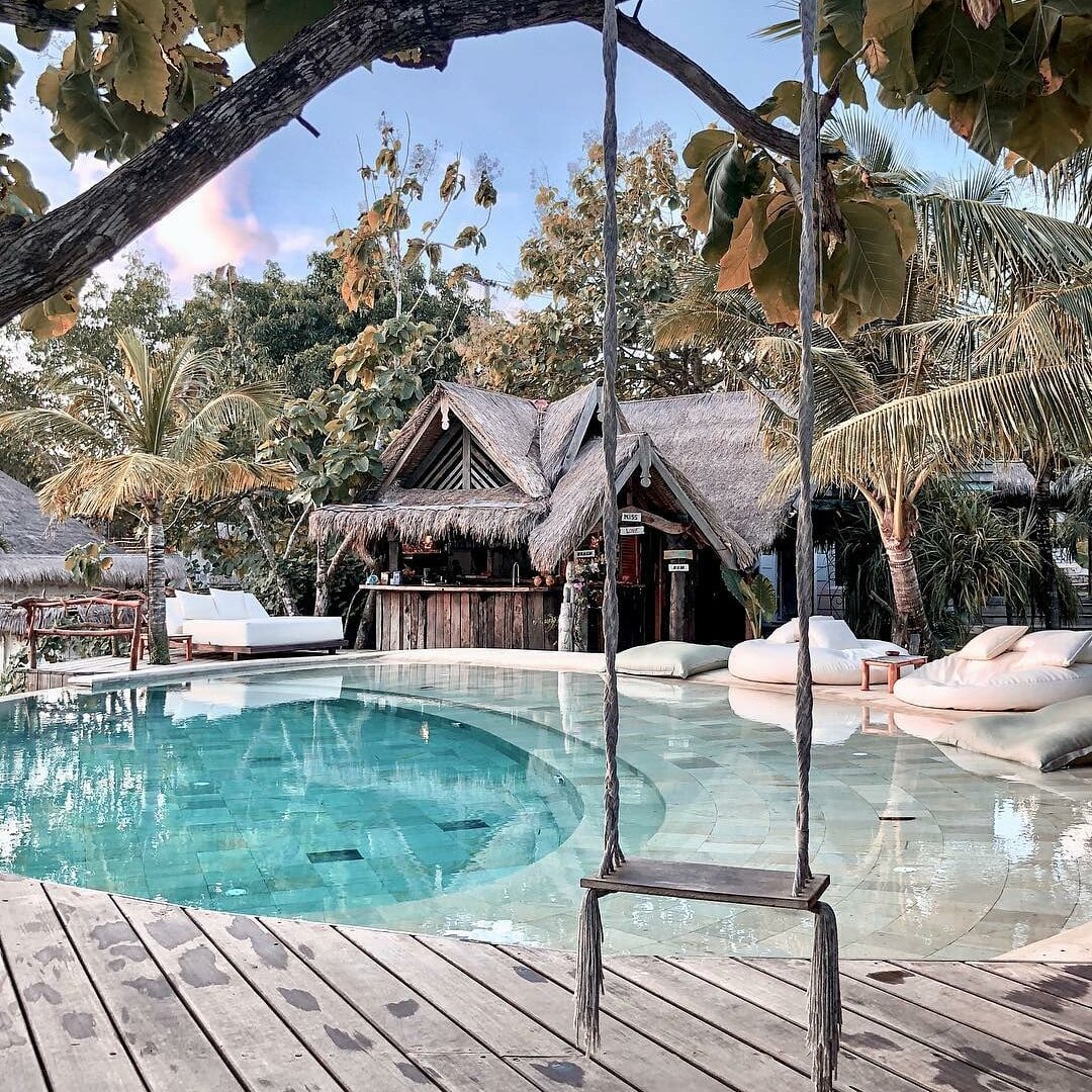 Где можно отдохнуть в ноябре на море...? 