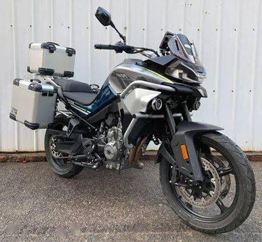 CF Moto 800MT источник: https://www.mcnews.com.au/wp-content/uploads/2020/12/CF-Moto-800MT-1.jpeg