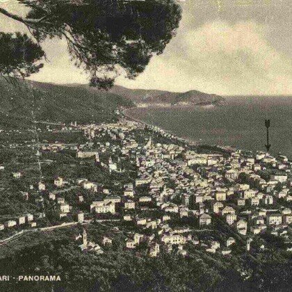 Панорама Кьявари на старинной открытке