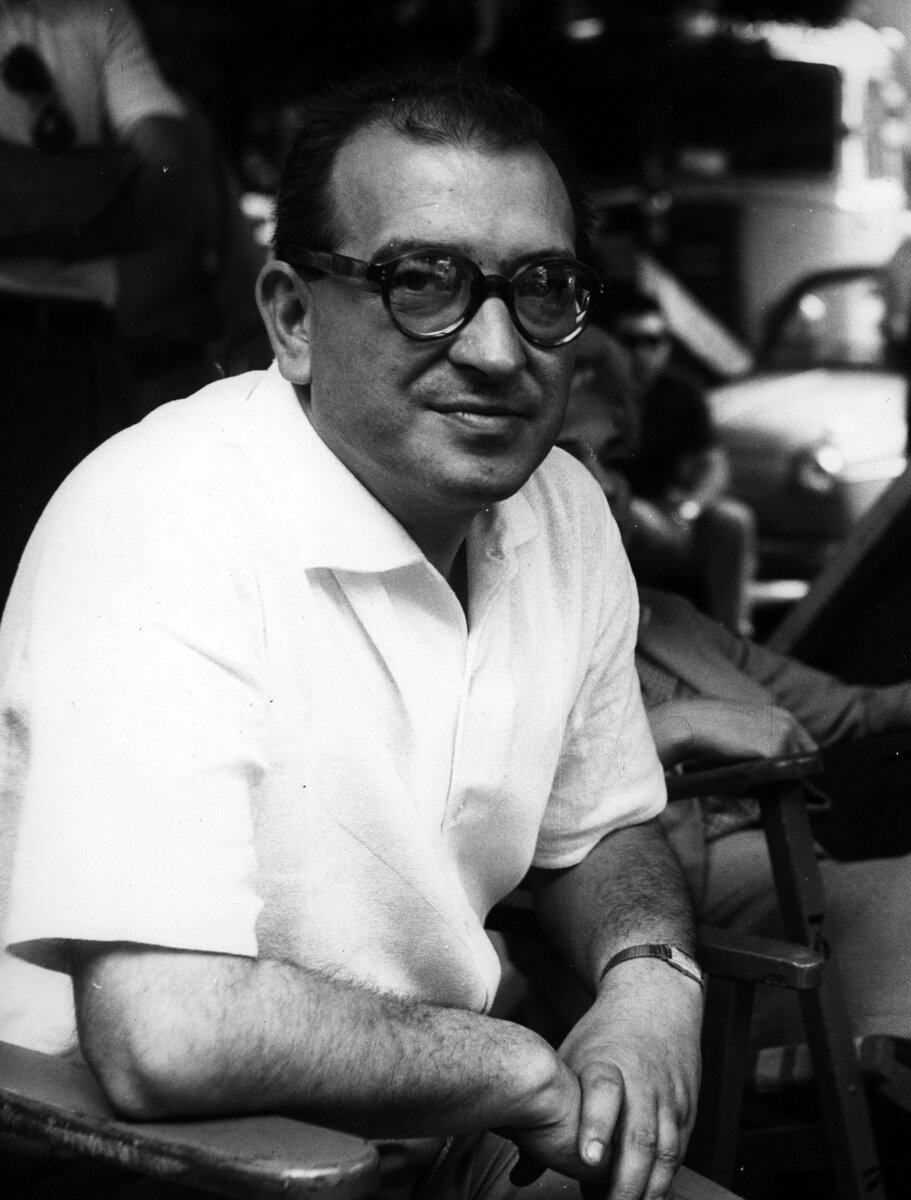 Антонио Пьетранджели - итальянский режиссер и сценарист