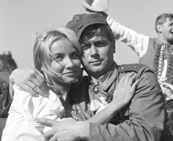 Янеку из кинофильма про танкистов и собаку 81 год, личная жизнь Януша Гайоса0