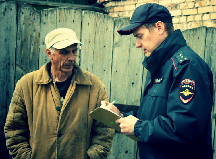 Какие штрафы на дачном участке. Какие штрафы на дачном участке. Полицейский на земельном участке. Штрафы за дачный участок. Дачные штрафы 2024.