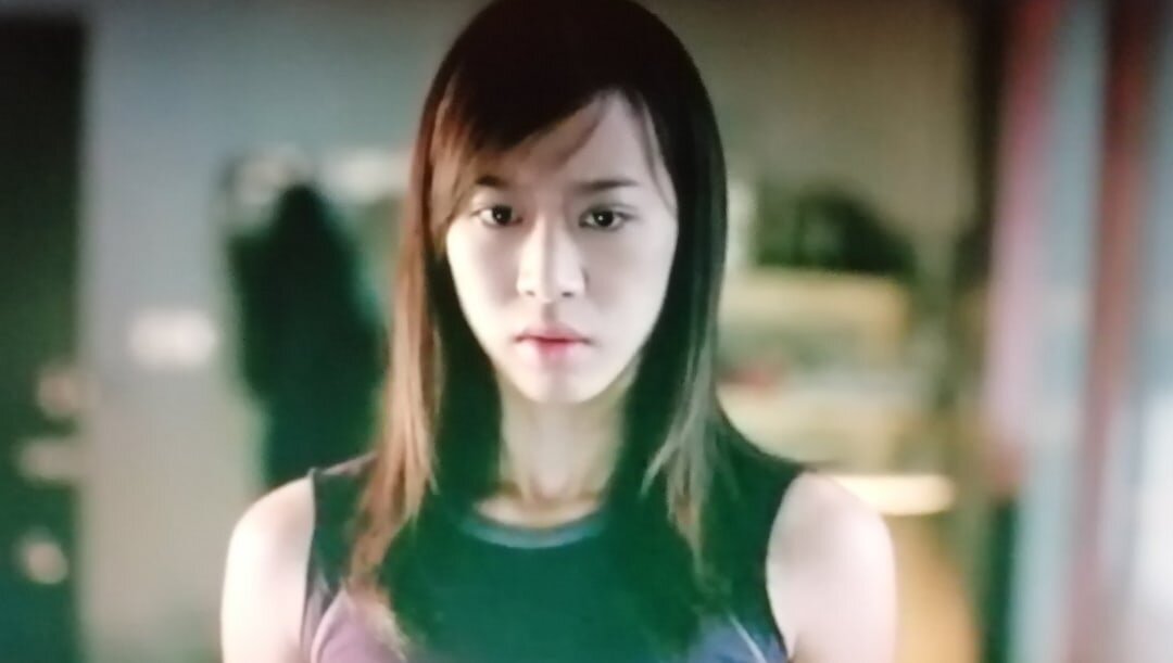 кадр из фильма "Затвор" (2004)