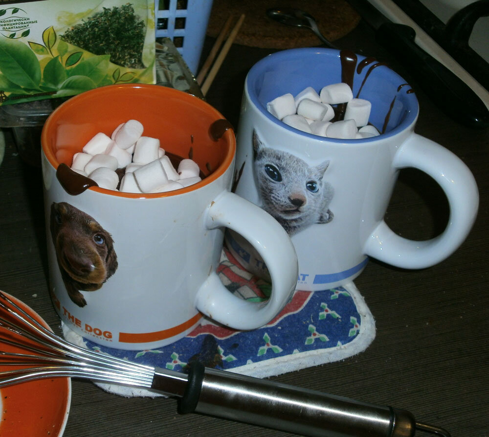 Получился очень густой напиток, доедали ложками.