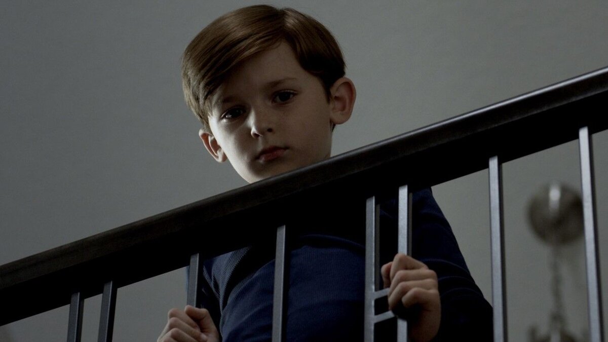 Кадр из фильма "Z"