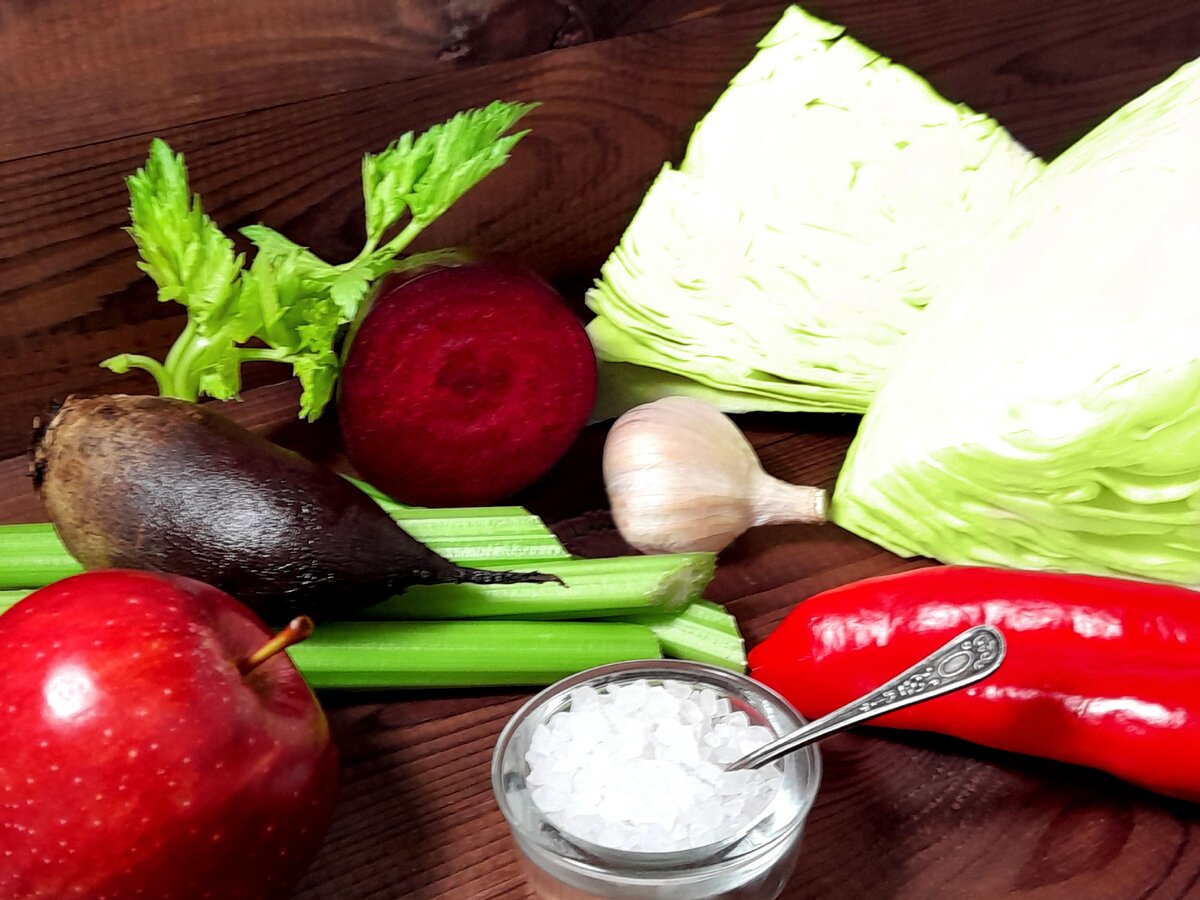 ингредиенты для приготовления капусты по-грузински 