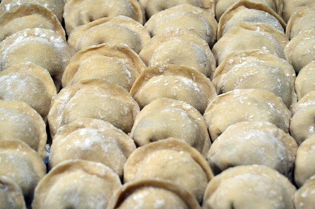пельмени.
