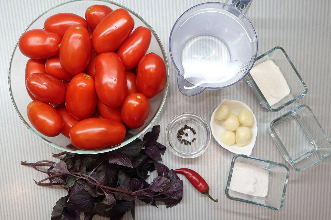Потрясающие помидоры с базиликом на зиму – ТОП-6 вкусных рецептов