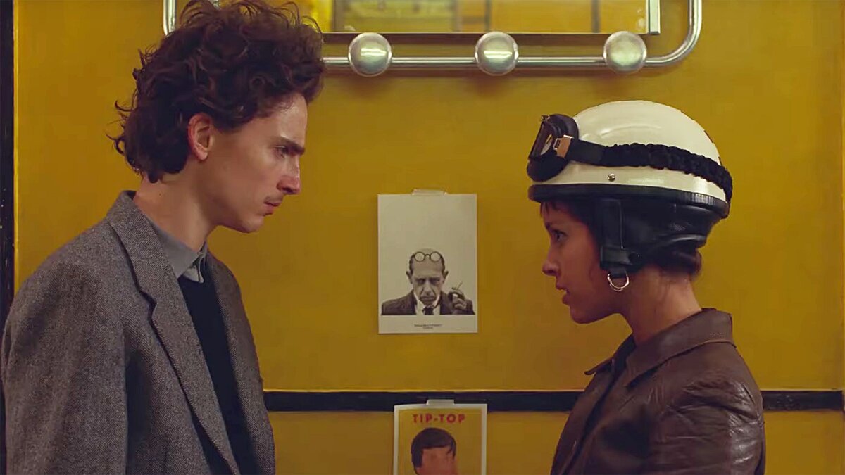 Одну из главных ролей в фильме сыграл Тимоти Шаламе