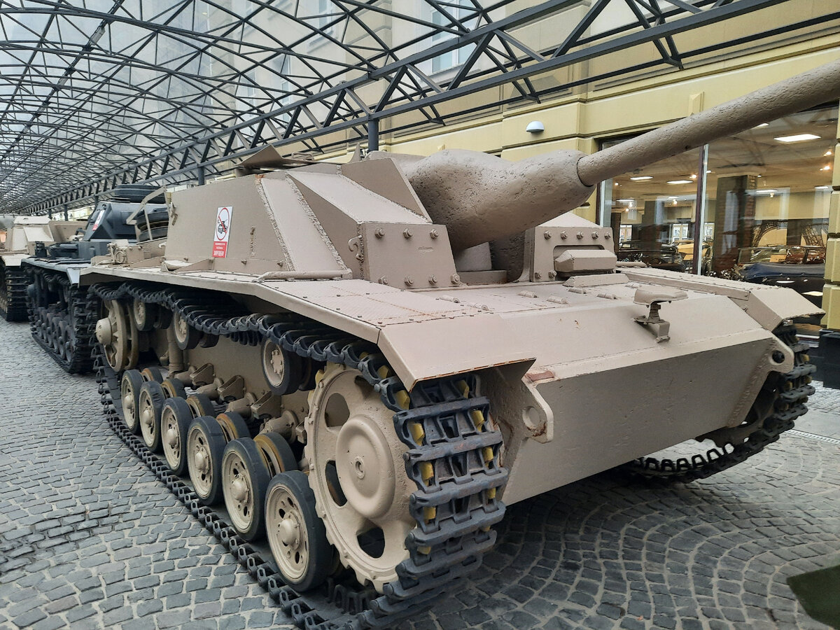 StuG3 музей Вадима Задорожного. 