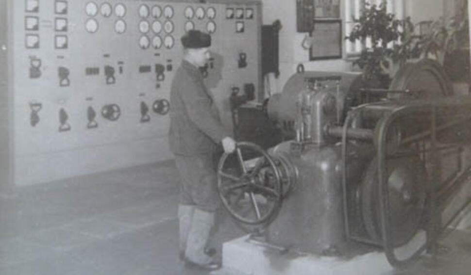 Местный мужик рассказал, почему забросили (была авария) Петровскую ГЭС⚡️??10