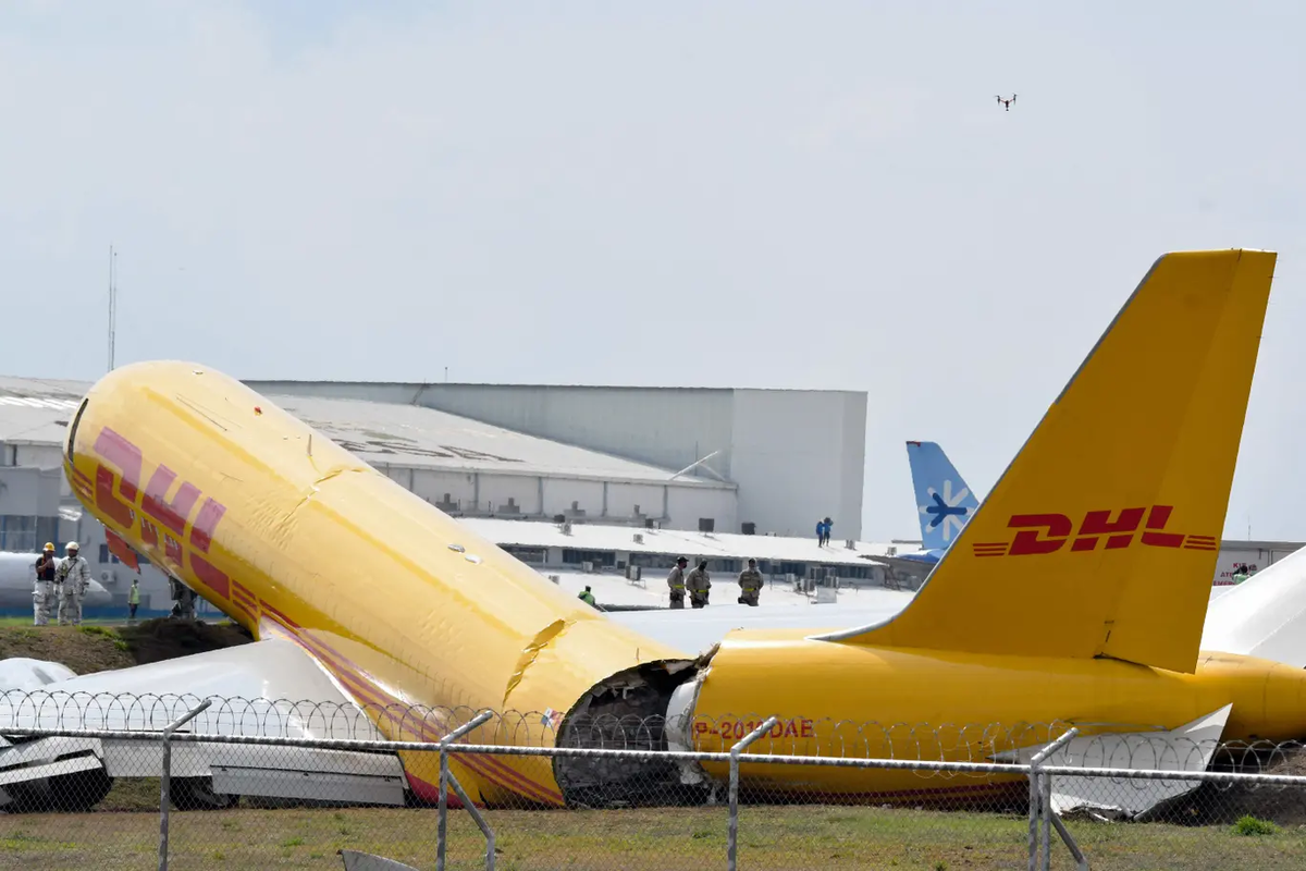 DHL грузовой самолет