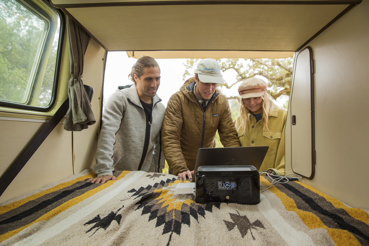 Портативная электростанция EcoFlow RIVER mini 