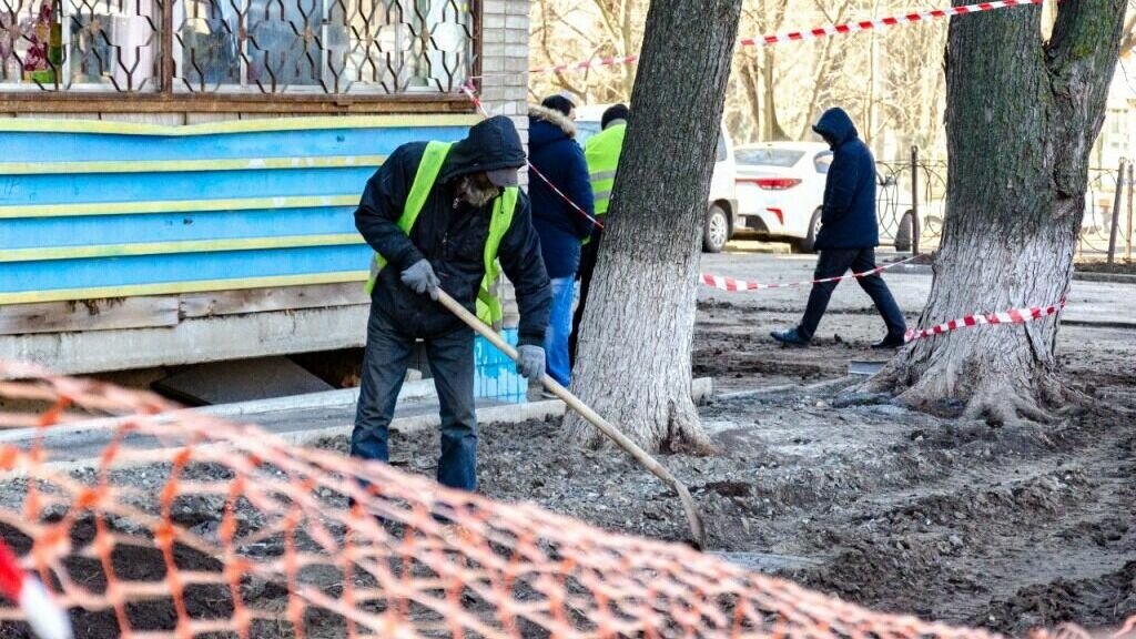     В Ростове жители Октябрьского района пожаловались на отсутствующее отопление в доме на улице Таганрогской, 135, жалоба появилась на портале городского благоустройства.