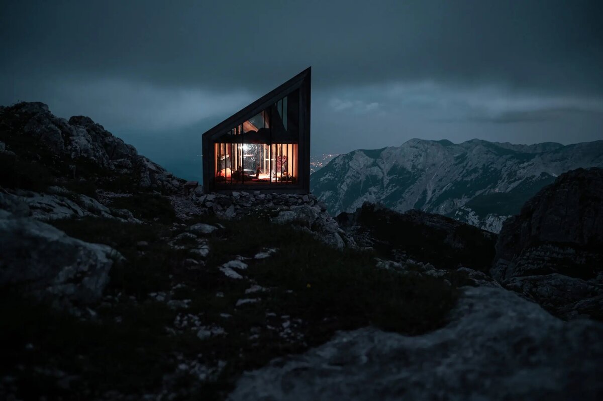 Alpine Shelter Skuta (Словения)