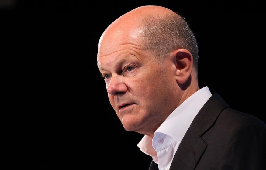    СМИ: Германия готовится к нанесению крупнейшего со времен Гитлера удара по России