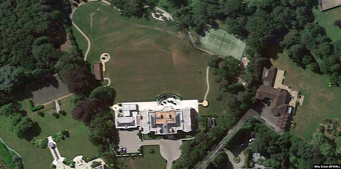 Поместье назарбаева. Нурсултан назарбаев дом. Президент казахстана нурсултан назарбаев. Мечеть назарбаева астана. Дом нурсултана назарбаева.