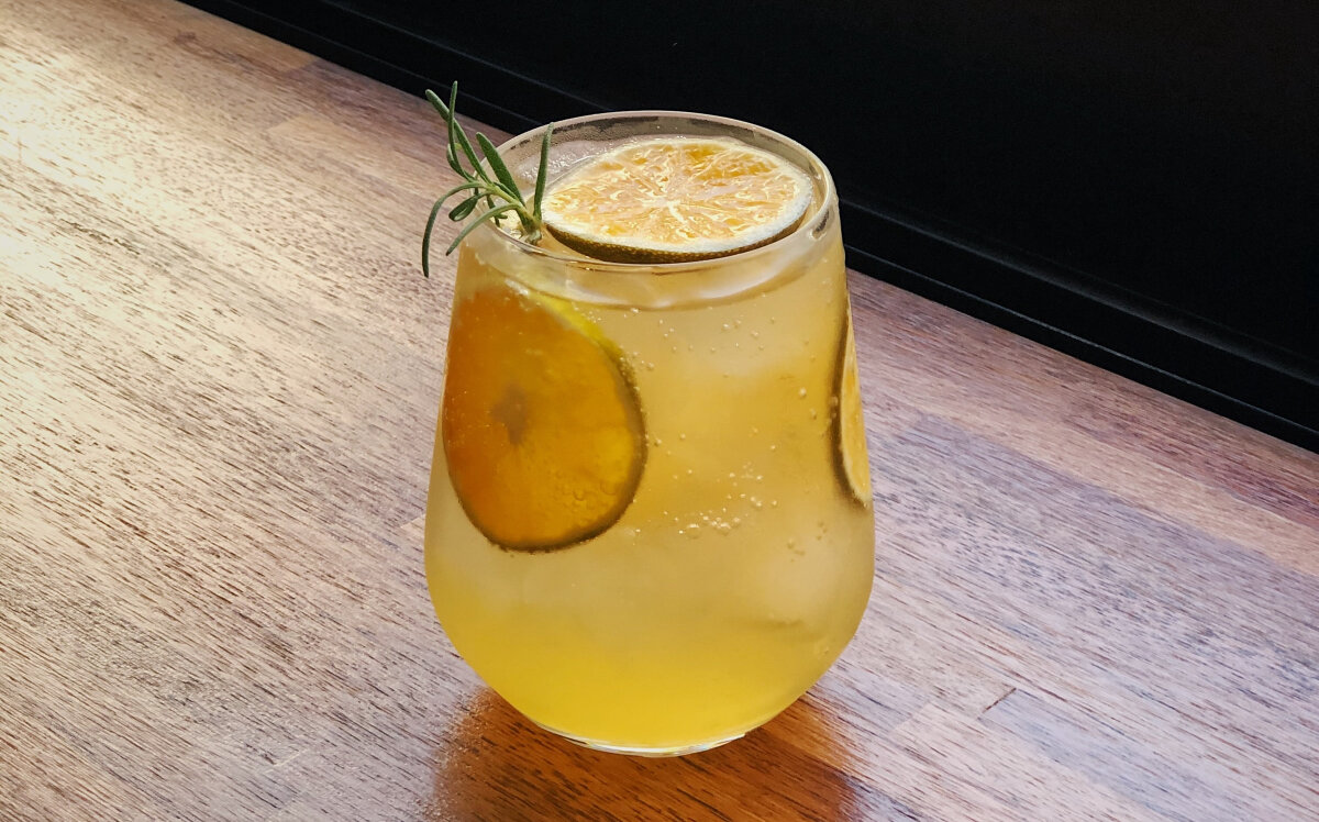 Как приготовить домашний лимонад?