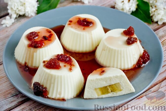 творог, молоко, сметана, банан, желатин, сахар, ванилин, сахар ванильный, варенье