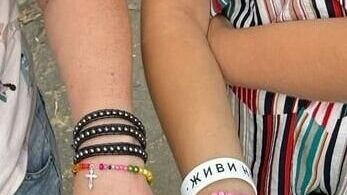     Ставропольские волонтеры одними из первых отправились на контрольно-пропускной пункт в село Весело-Вознесенка, когда туда стали поступать беженцы, NewsTracker записал их воспоминания об увиденном.